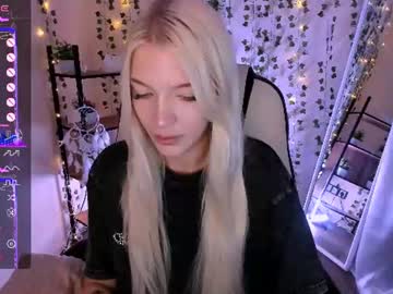anyataylorr