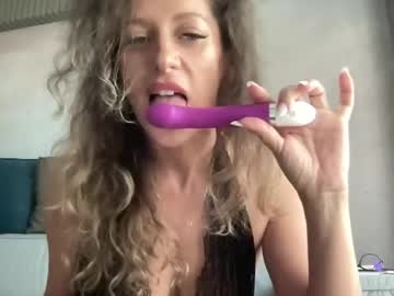 chantellevelvet
