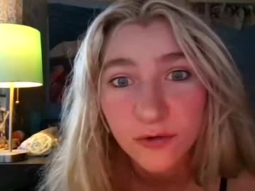 golfgirlcarly