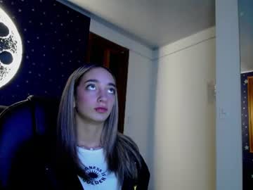lia bloom22