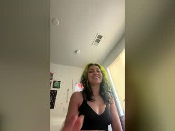 thebrattybelle9