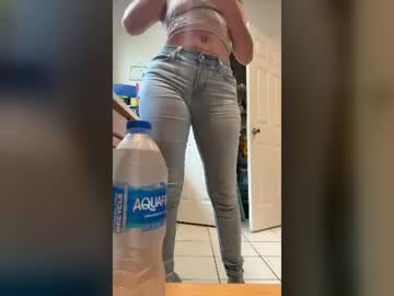 tinyisabrat