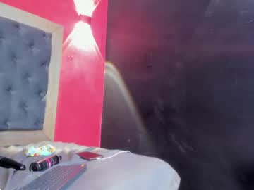yayahilton